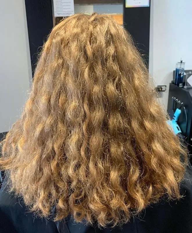 Fox And Jane Salon — Beauty salon in Somerville